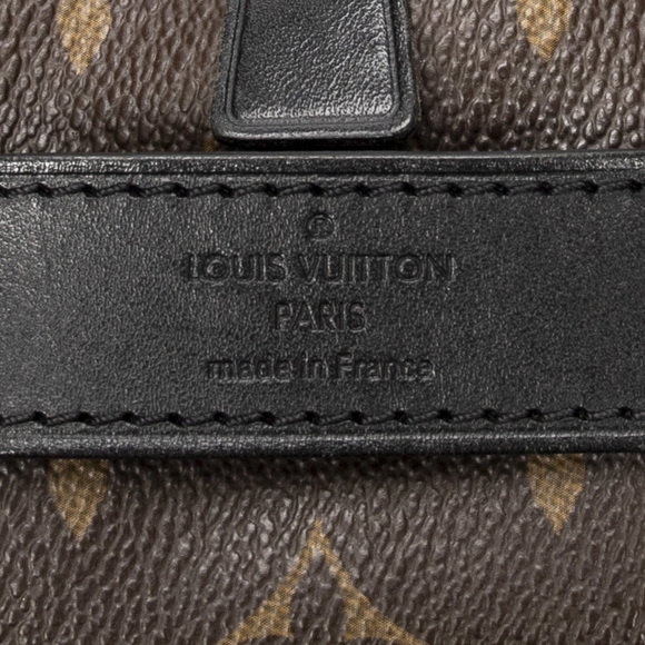 Louis Vuitton Toiletry Pouch - Picture 10 of 10
